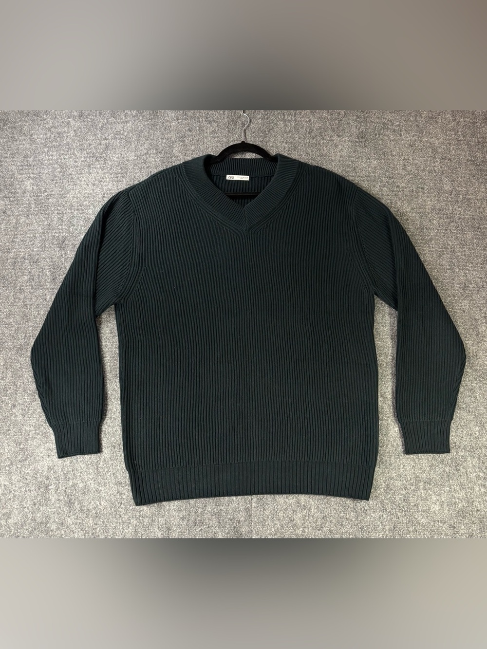 NWOT Zara V-Neck Ribbed Sweater Green Men’s Sz XL